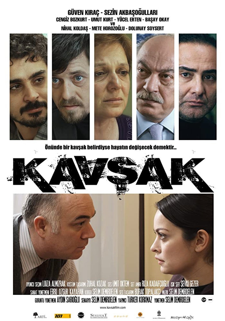 Kavşak Film afişi