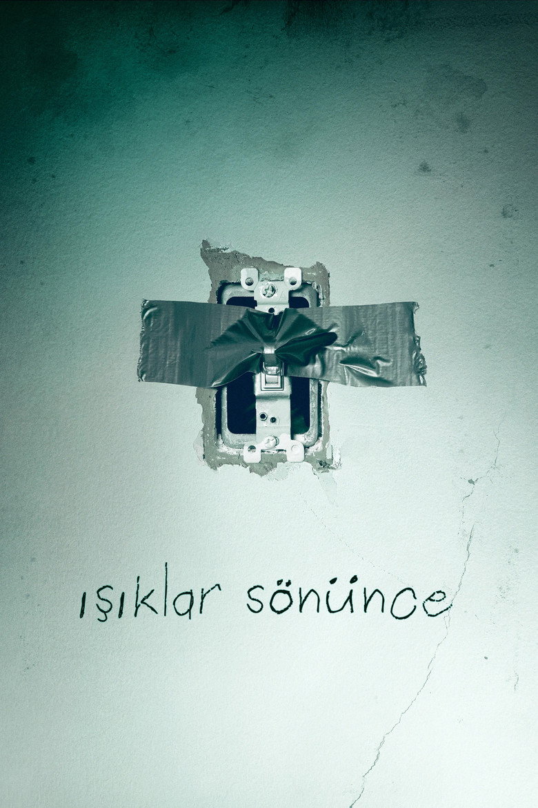 Işıklar Sönünce Film afişi